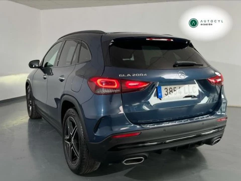 Mercedes-Benz GLA GLA 200 D