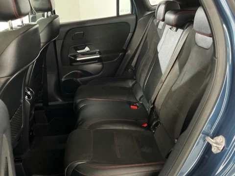 Mercedes-Benz GLA GLA 200 D