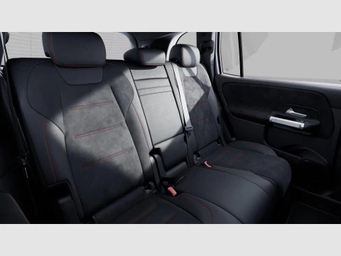 Mercedes-Benz GLB  200 d