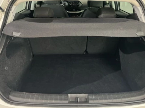 Fiat Tipo 1.6 Lounge 88kW (120CV) diesel Mjet 5P
