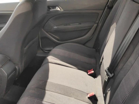 Peugeot 308 SW Allure BlueHDI 130 S&S 6 Vel. MAN