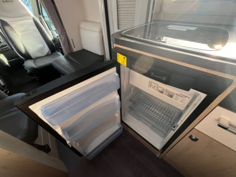 CHALLENGER START EDITION C194 START EDITION