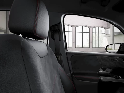 Mercedes-Benz GLB  200 d