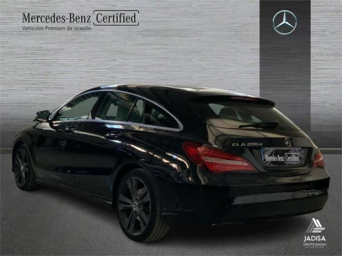 Mercedes-Benz CLA 200 d Shooting Brake