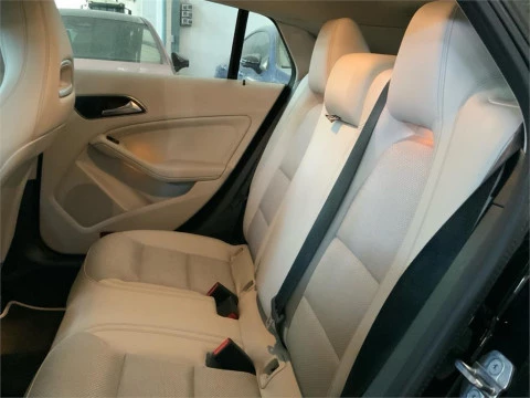 Mercedes-Benz CLA 200 d Shooting Brake