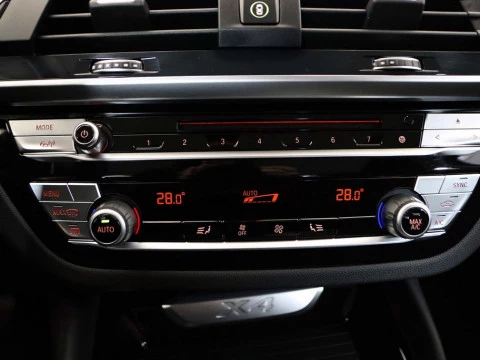 BMW X4 XDRIVE30I 4WD AUTO 5P