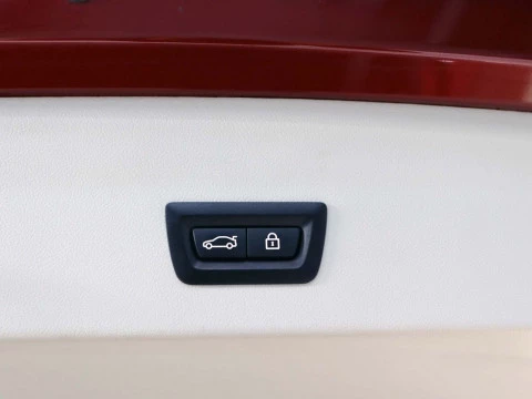 BMW X4 XDRIVE30I 4WD AUTO 5P