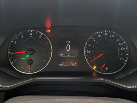 Renault Clio Authentic SCe 49 kW (67CV)