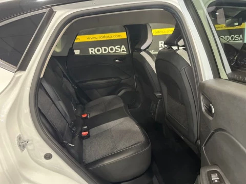 Renault Captur zen fast track E-Tech híbrido 105 kW