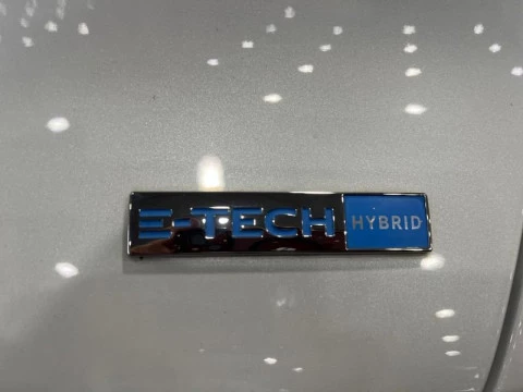 Renault Captur zen fast track E-Tech híbrido 105 kW