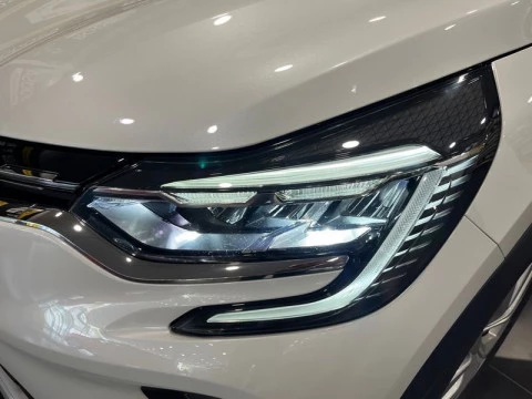 Renault Captur zen fast track E-Tech híbrido 105 kW