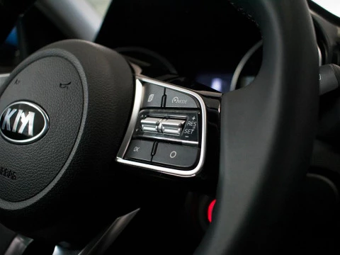 Kia Ceed 5p 1.6 CRDi 136CV Tech Eco-Dynamics