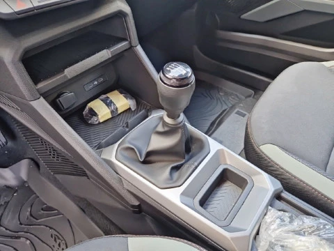 Dacia Duster Extreme TCE 96kW 48v (130CV) 4X2