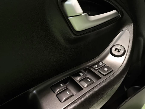 Kia Picanto 1.0  CVVT Tech 49 kW (66 CV)