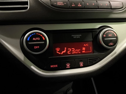 Kia Picanto 1.0  CVVT Tech 49 kW (66 CV)