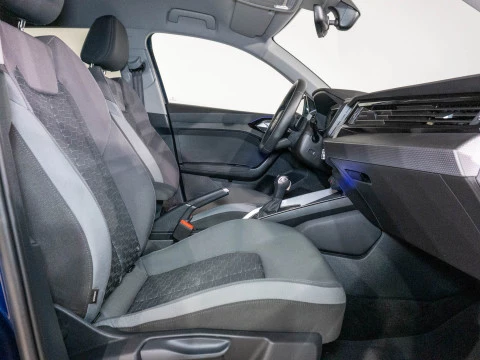 Audi A1 Sportback Adrenal Black 30TFSI 85kW S tr