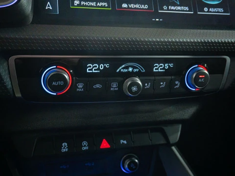 Audi A1 Sportback Adrenal Black 30TFSI 85kW S tr