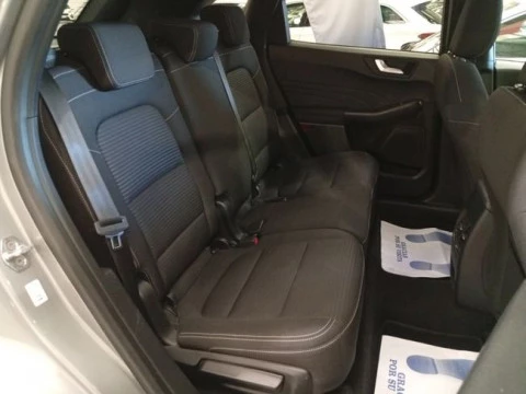 Ford Kuga Titanium 2.5 Duratec PHEV 165kW Auto