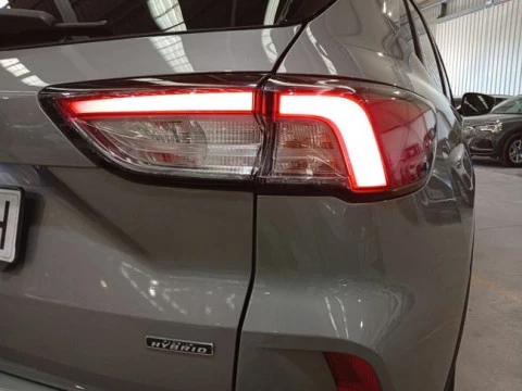 Ford Kuga Titanium 2.5 Duratec PHEV 165kW Auto