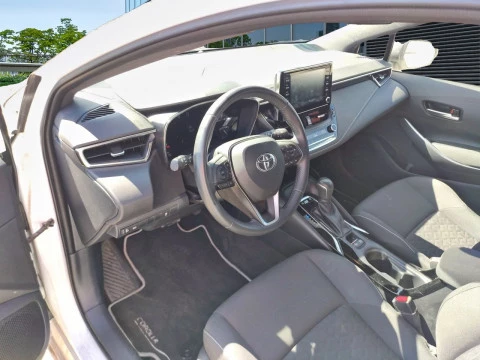 Toyota Corolla 1.8 125H ACTIVE TECH E-CVT