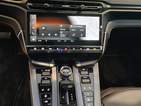 Aston Martin Vanquish 5.2 V12 Auto