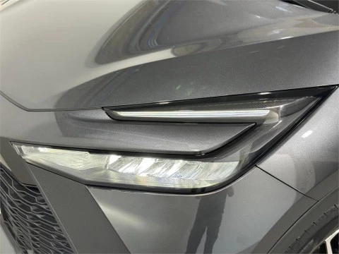Toyota C-HR - Advance Hybrid 140