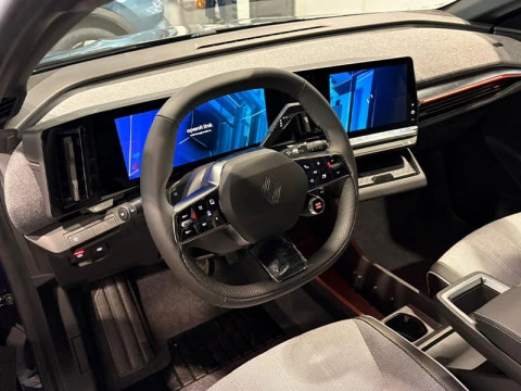 Renault Megane E-Tech Techno 160kW (220CV) autonomía confort Renault Megane E-Tech Techno 160kW (220CV) autonomía confort