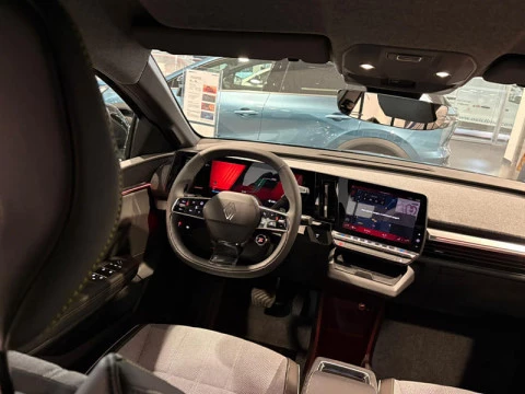 Renault Megane E-Tech Techno 160kW (220CV) autonomía confort Renault Megane E-Tech Techno 160kW (220CV) autonomía confort