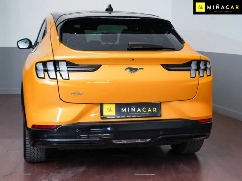 Ford Mustang Mach-E AWD Bateria 75.7Kwh 198 kW (269 CV)