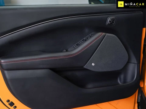 Ford Mustang Mach-E AWD Bateria 75.7Kwh 198 kW (269 CV)