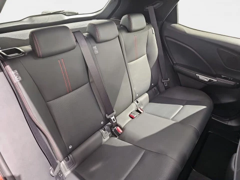 Lexus LBX 1.5 136cv HEV Elegant+ Black