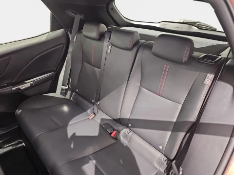 Lexus LBX 1.5 136cv HEV Elegant+ Black