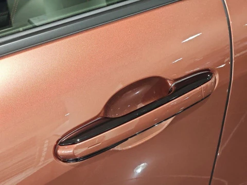 Lexus LBX 1.5 136cv HEV Elegant+ Black