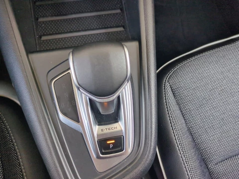 Renault Captur Captur 1.6. E-TECH Híbrido Enchufable Zen 117kW (160CV)