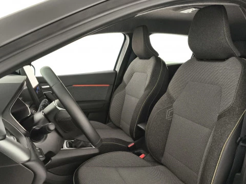 Renault Captur techno Eco-G 100cv (74 kW)