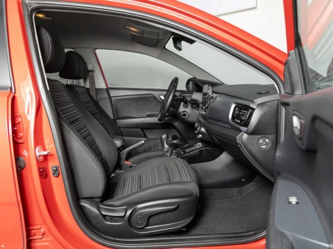 Kia Stonic 1.0 T-GDi 74kW (100CV) MHEV MT Drive