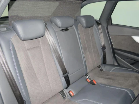 Audi A4 Avant S line 40 TFSI 140 kW (190 CV) S tronic
