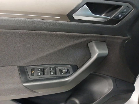 Volkswagen T-Roc 2.0 TDI DSG ADVANCE STYLE 150CV 5P
