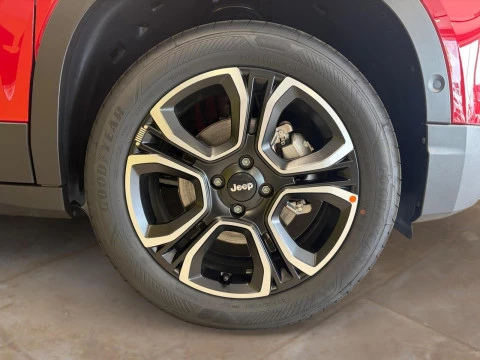 Jeep Avenger 1.2 eHybrid 74kW (100CV) Summit