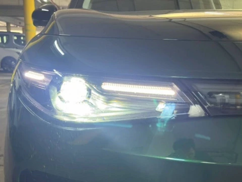 Leapmotor C10 C10 REEV 28.4 kWh Design Auto