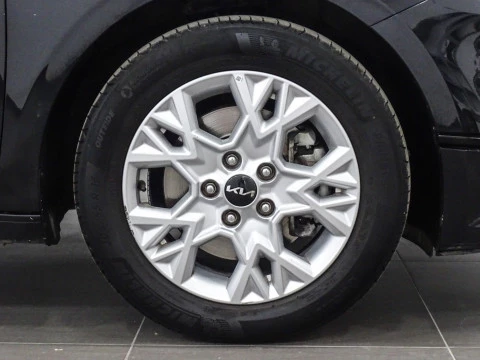 Kia Ceed 1.0 T-GDi 74kW (100CV) Concept