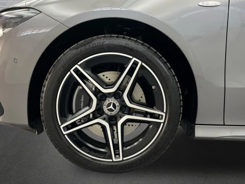 Mercedes-Benz CLA 250 e