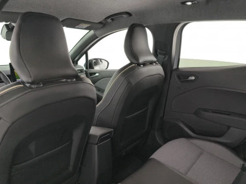Renault Clio Techno TCe 100 (74kw) GLP