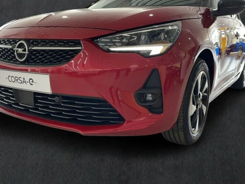Opel Corsa 6 50kWh GS