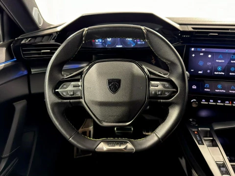 Peugeot 408 GT PURETECH 130 EAT8