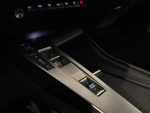 Peugeot 408 GT PURETECH 130 EAT8