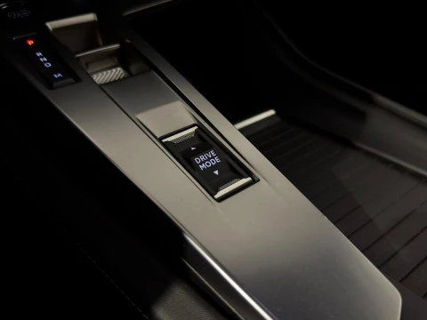 Peugeot 408 GT PURETECH 130 EAT8