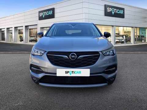 Opel Grandland X 1.2 Turbo Design & Tech