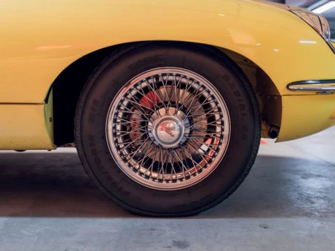 Jaguar E-Type Roadster