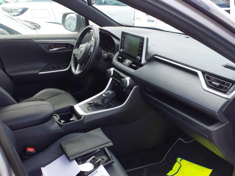 Toyota Rav4 2.5l 220H Style 4WD
